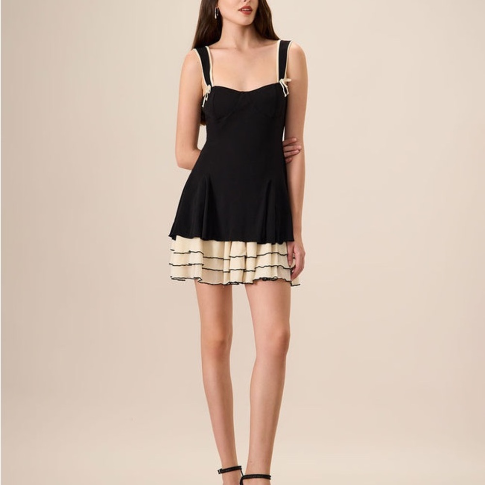 RIHOAS Black Contrast Trim Knit Skater Mini Dress Size S Bustier - Picture 14 of 16